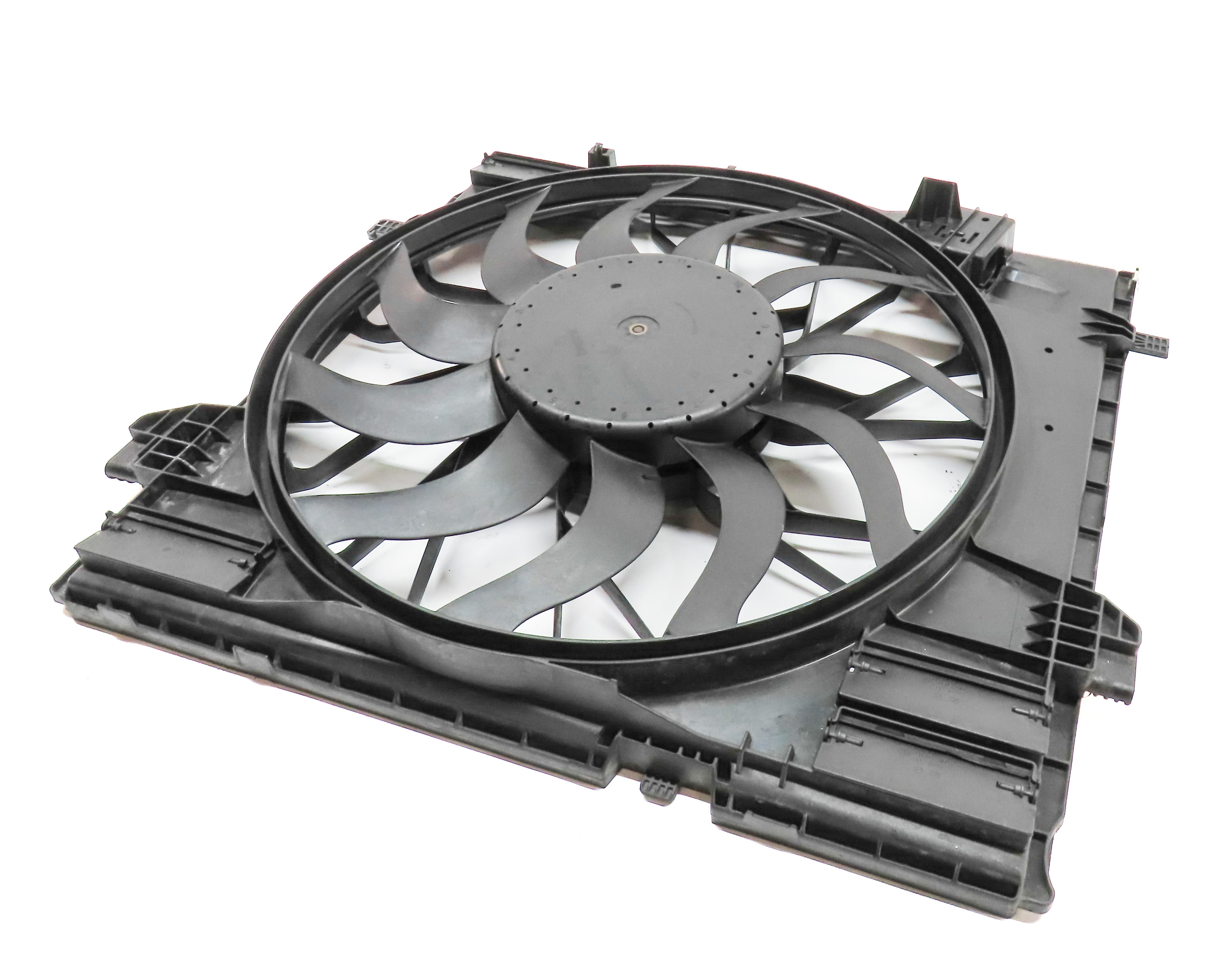 13-19 MERCEDES GL350 GL450 GL550 GLE ML250 ML400 ML550 (W166 X166) COOLING FAN — exact item pictured